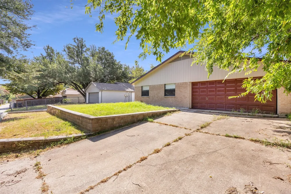 3005 Lemmontree Lane Plano, TX 75074