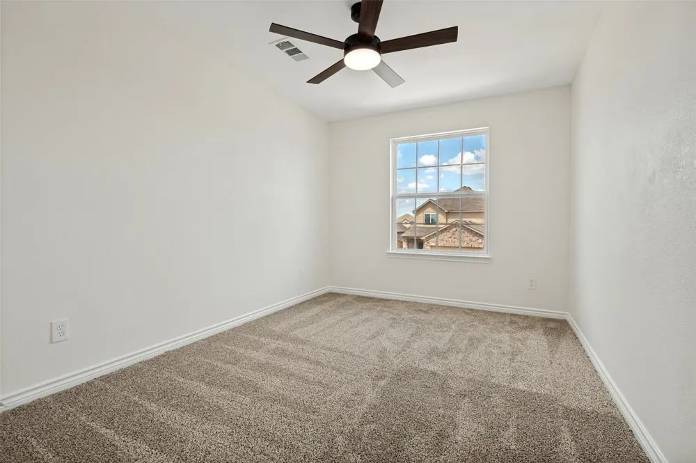 1403 Kinglet Drive Ennis, TX 75119