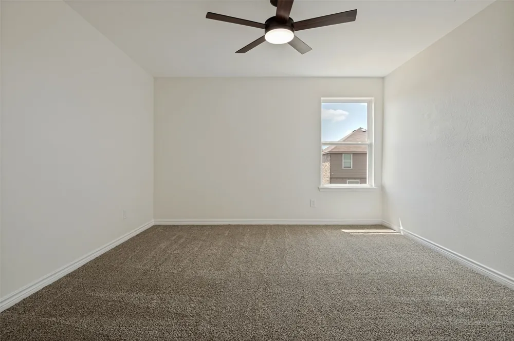 1403 Kinglet Drive Ennis, TX 75119