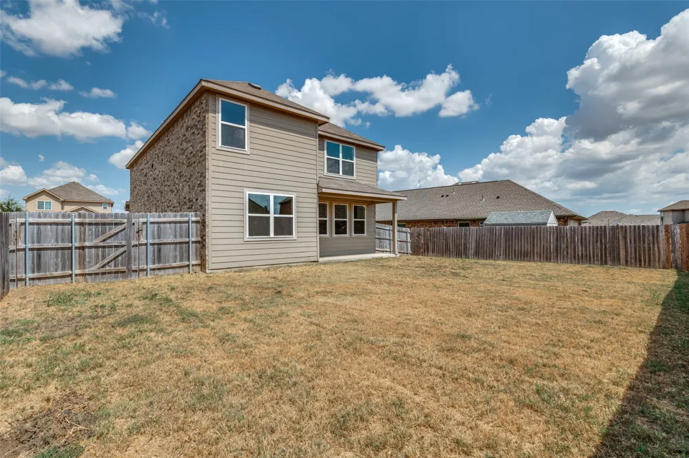 1403 Kinglet Drive Ennis, TX 75119