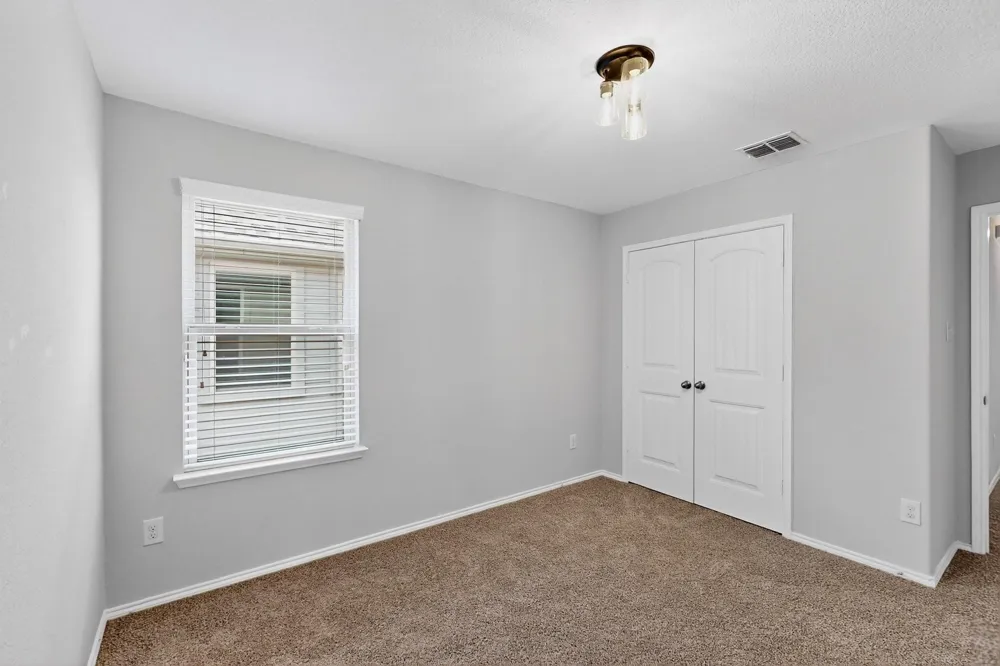 621 Big Horn Road Aubrey, TX 76227