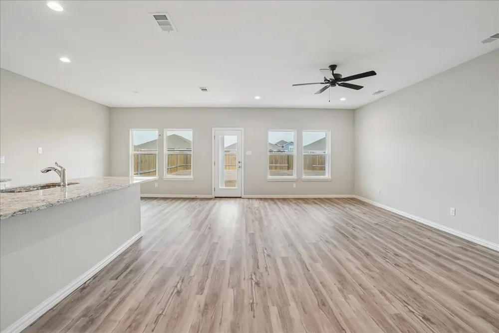 4804 Delano Street Greenville, TX 75401