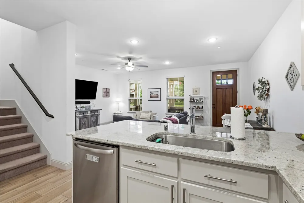 2653 Settlers Place Garland, TX 75042