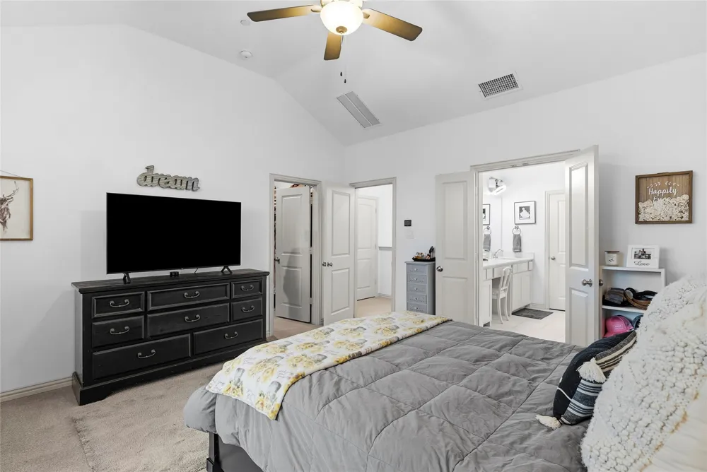 2653 Settlers Place Garland, TX 75042