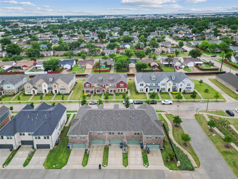 2653 Settlers Place Garland, TX 75042