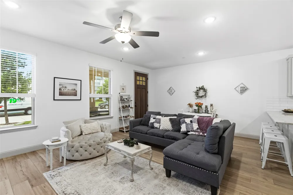 2653 Settlers Place Garland, TX 75042