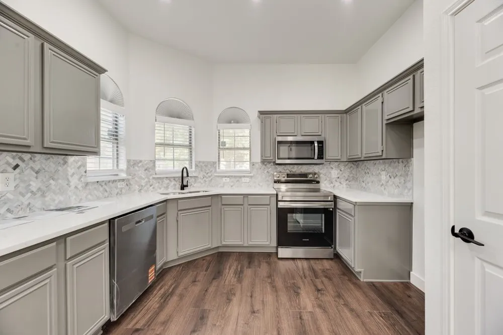 533 Bowie Street Forney, TX 75126