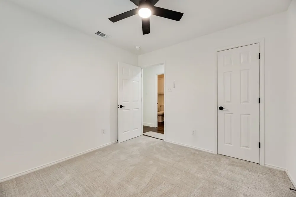 533 Bowie Street Forney, TX 75126