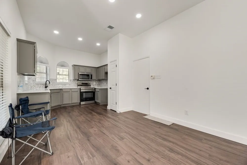 533 Bowie Street Forney, TX 75126