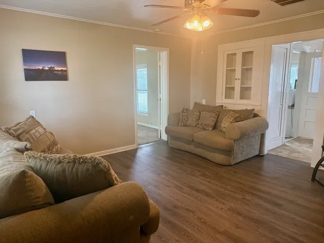322 E Division Street Muenster, TX 76252