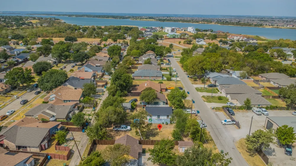 4534 W Lake Highlands Drive The Colony, TX 75056