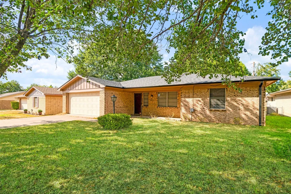 3475 Vagas Drive Paris, TX 75462