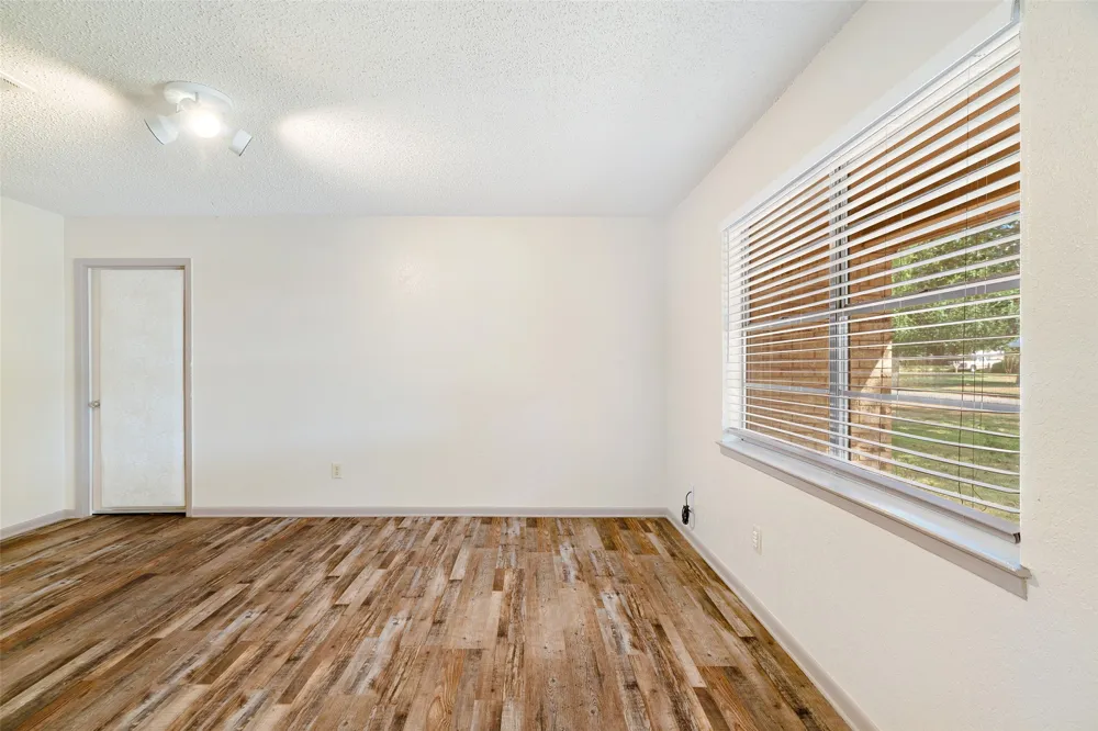 3475 Vagas Drive Paris, TX 75462