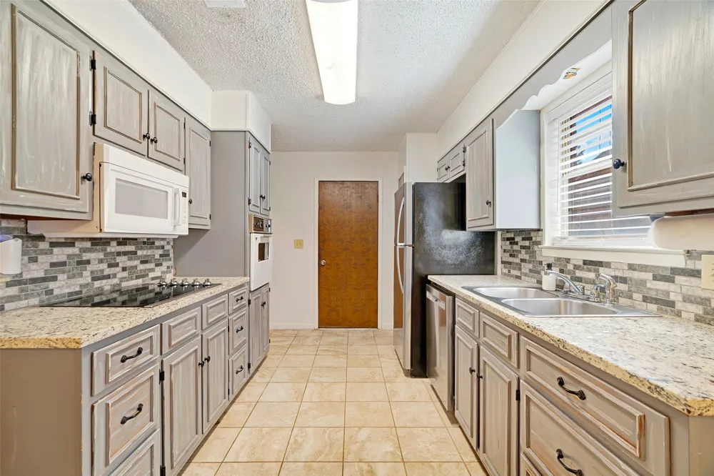 3475 Vagas Drive Paris, TX 75462