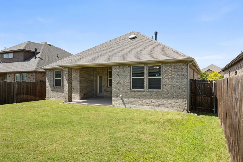 2045 Tahoka Lane Heath, TX 75126