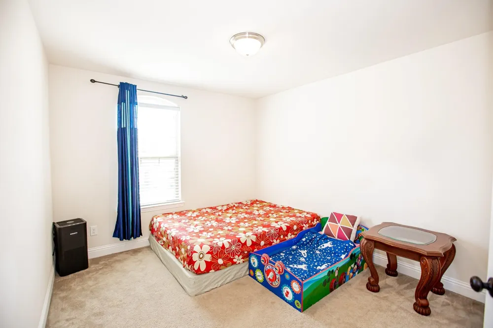 1002 Nail Lane Euless, TX 76040