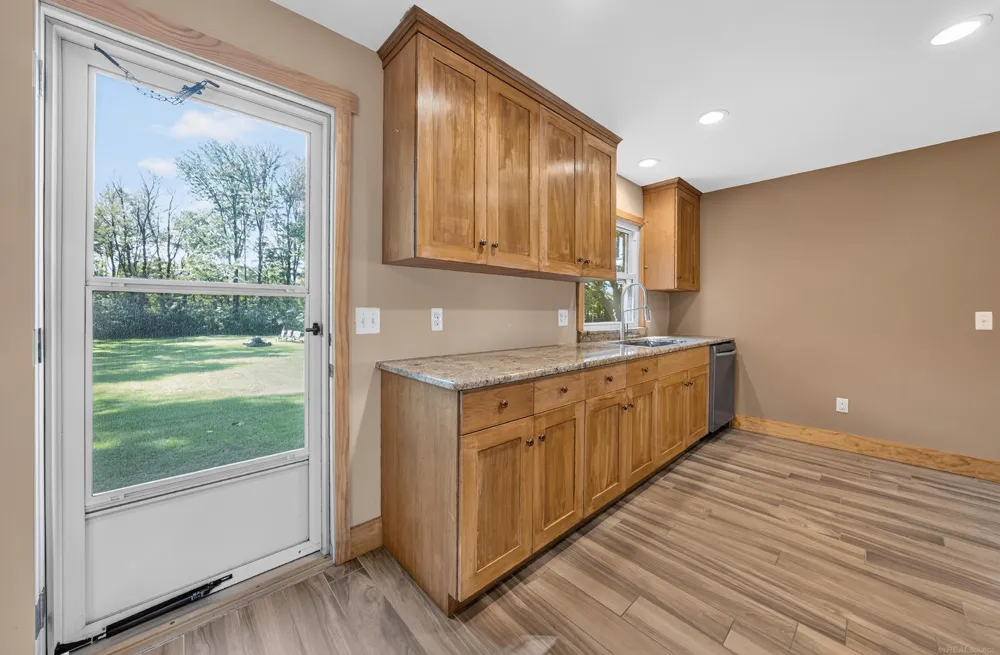 47062 Sugarbush Road Chesterfield Township, MI 48047