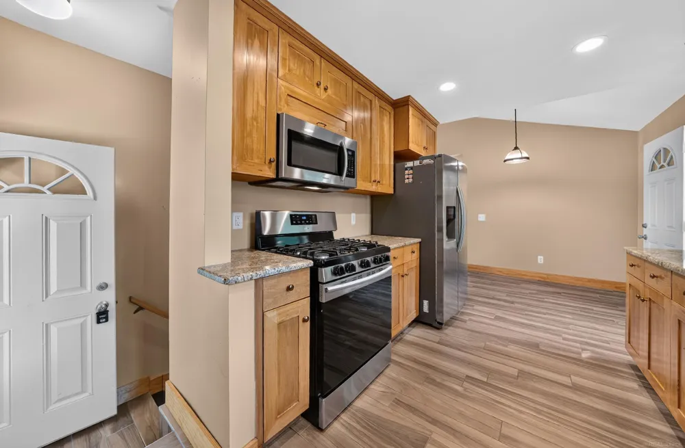 47062 Sugarbush Road Chesterfield Township, MI 48047