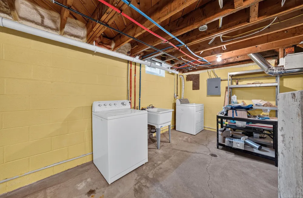 47062 Sugarbush Road Chesterfield Township, MI 48047