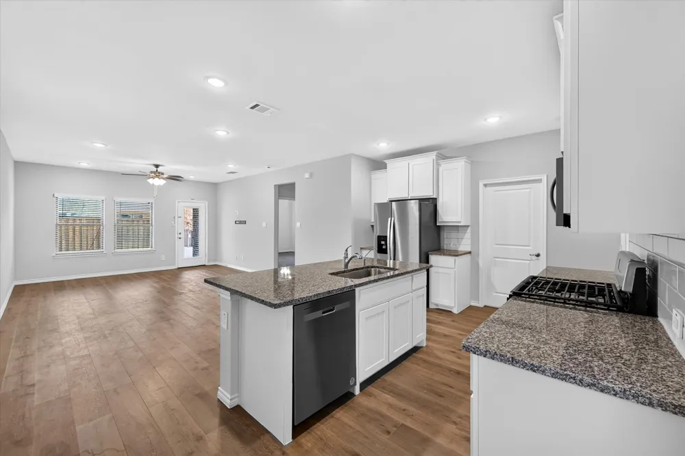 340 Willowmore Drive Little Elm, TX 75068