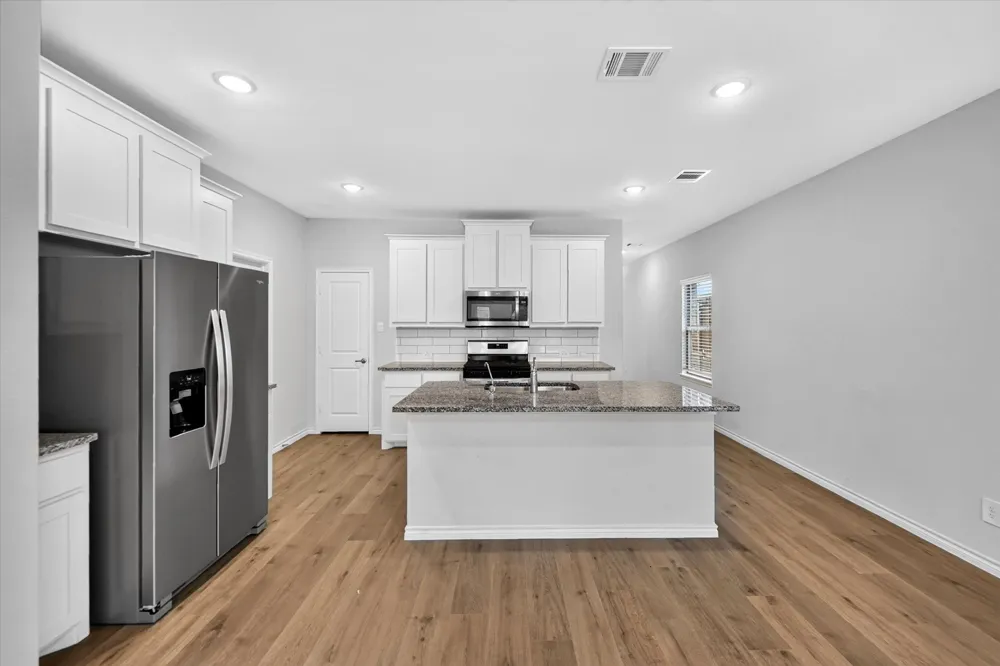 340 Willowmore Drive Little Elm, TX 75068
