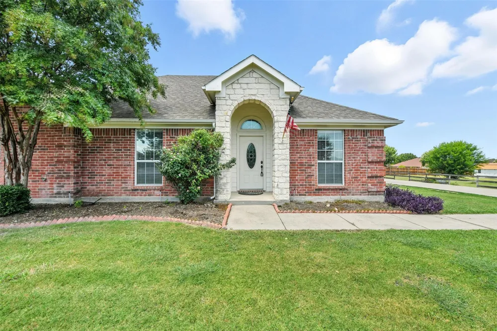 113 Shumard Drive Aledo, TX 76008