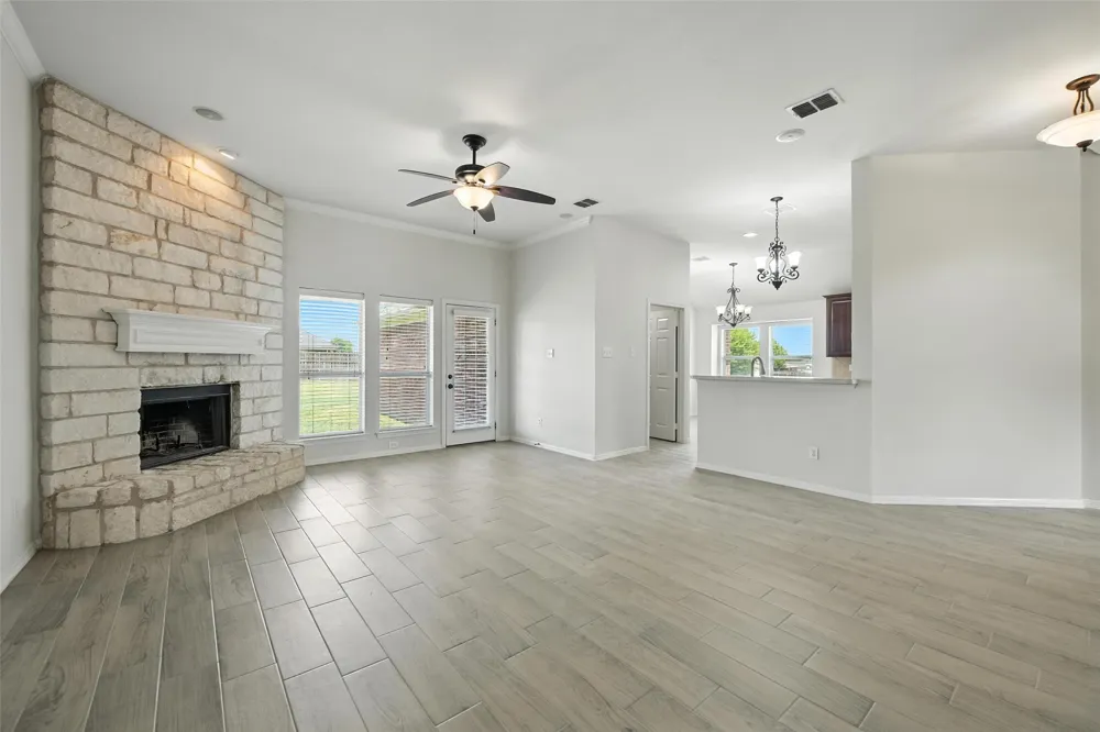113 Shumard Drive Aledo, TX 76008