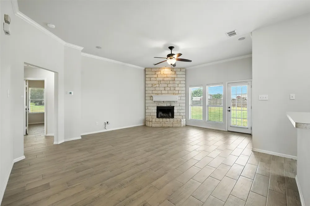 113 Shumard Drive Aledo, TX 76008