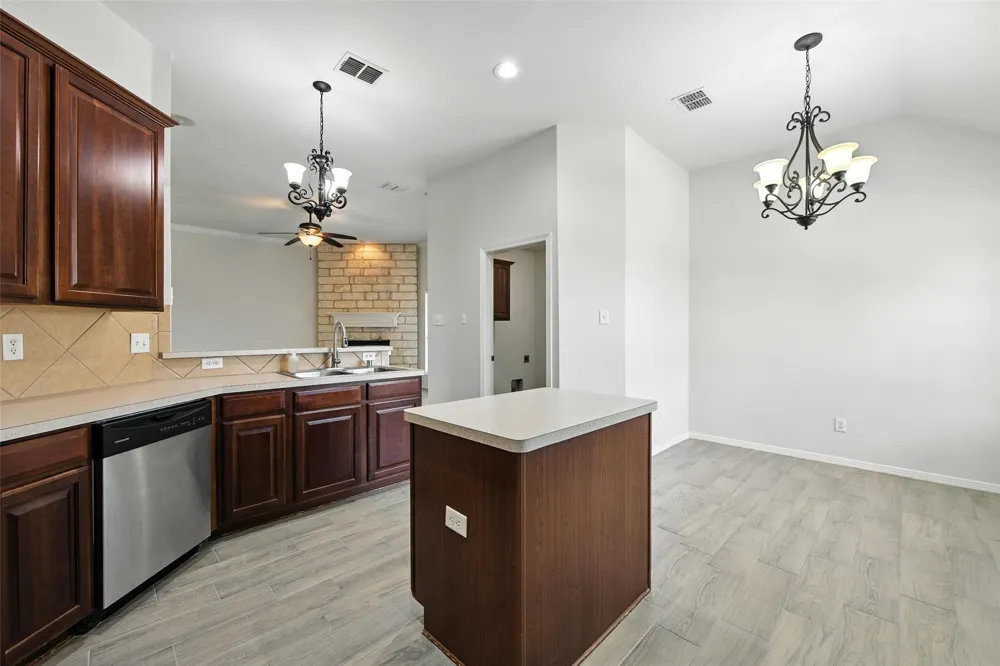 113 Shumard Drive Aledo, TX 76008