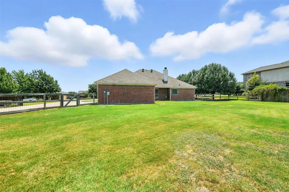 113 Shumard Drive Aledo, TX 76008