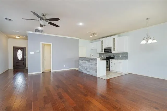 313 Austin Avenue Wylie, TX 75098