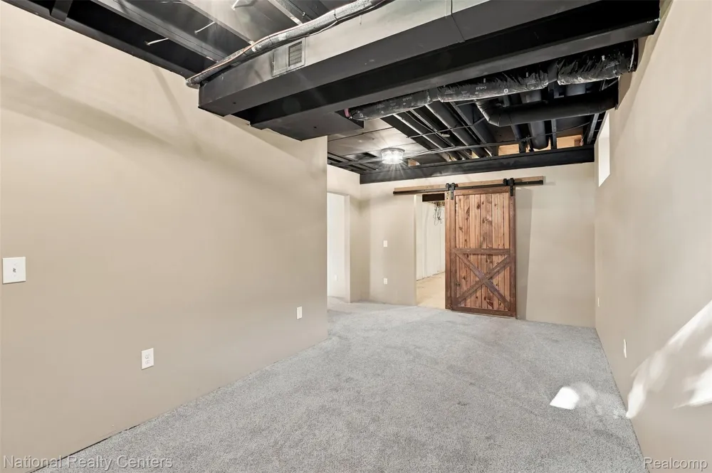 47619 Lamplighter Trail Macomb Township, MI 48044