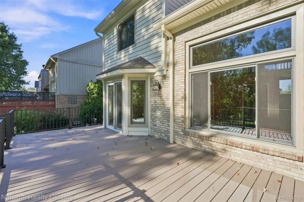 47619 Lamplighter Trail Macomb Township, MI 48044