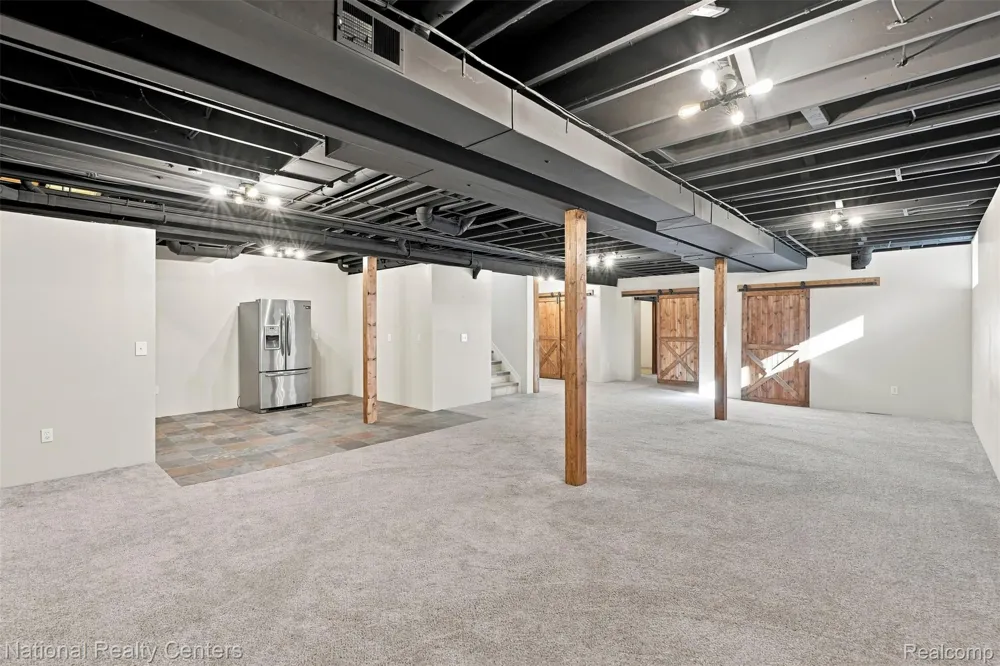 47619 Lamplighter Trail Macomb Township, MI 48044