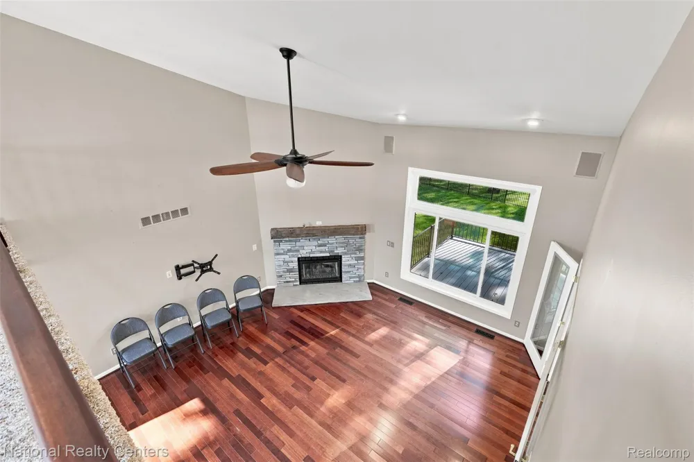47619 Lamplighter Trail Macomb Township, MI 48044