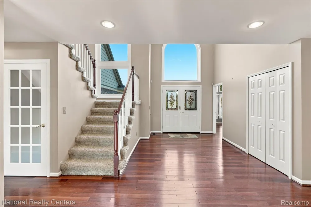 47619 Lamplighter Trail Macomb Township, MI 48044