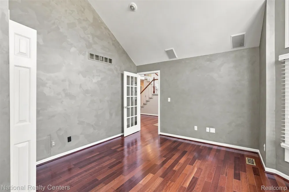 47619 Lamplighter Trail Macomb Township, MI 48044