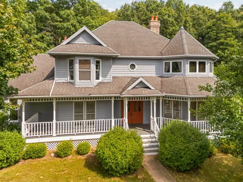 18180 Fehr Lane