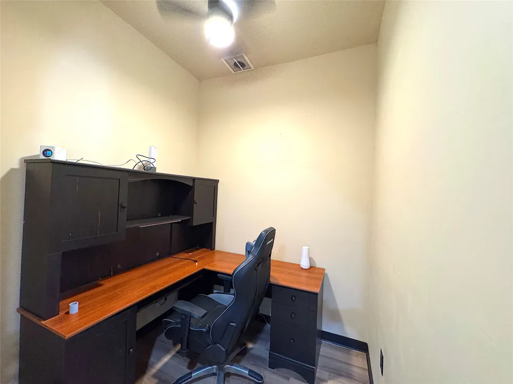 438 Oak View Lane Jacksboro, TX 76458