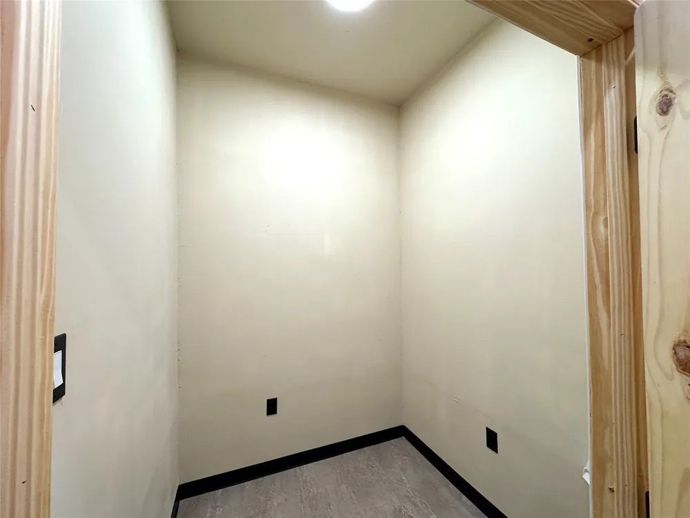 438 Oak View Lane Jacksboro, TX 76458