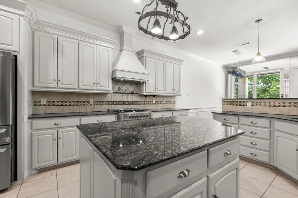 902 Saint George Place DeSoto, TX 75115