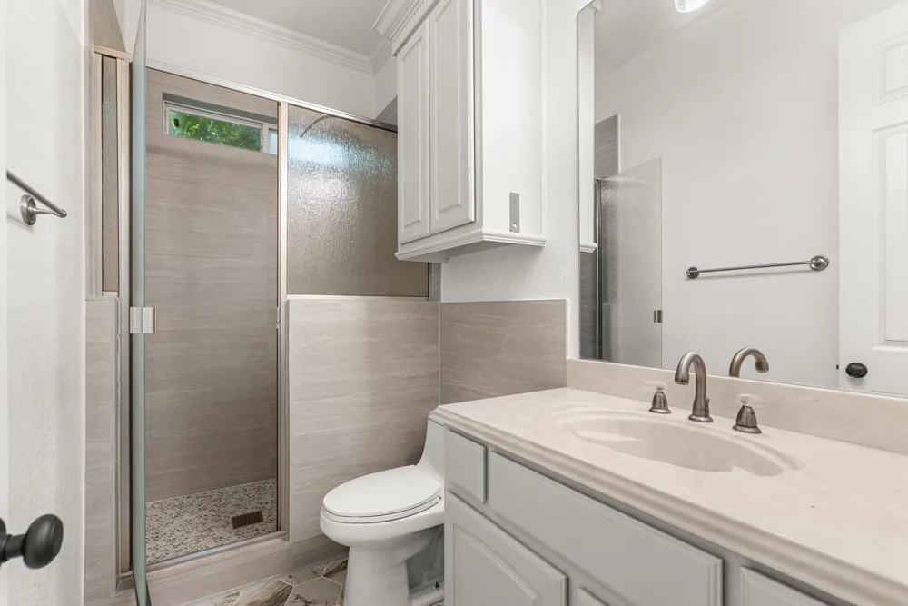 902 Saint George Place DeSoto, TX 75115