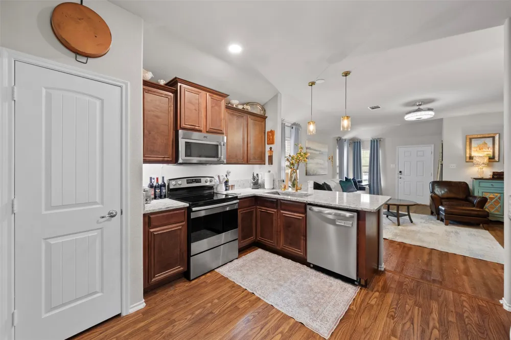 4036 Eagle Drive Heartland, TX 75126