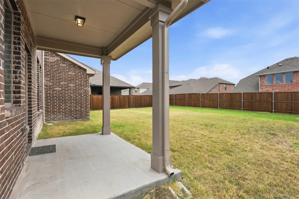 1308 Parkdale Street Forney, TX 75126