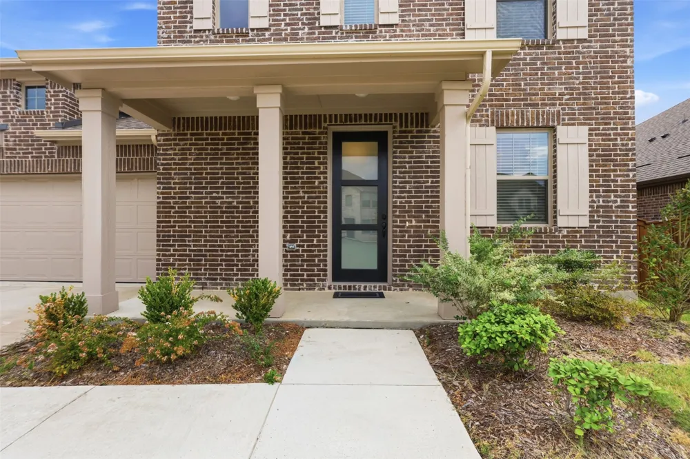 1308 Parkdale Street Forney, TX 75126