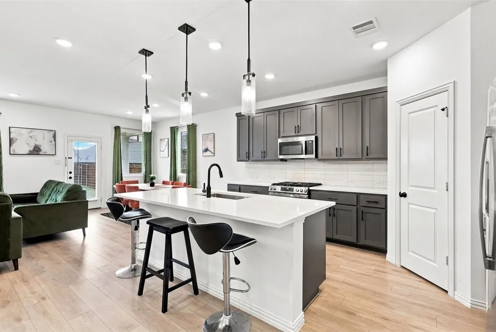 1308 Parkdale Street Forney, TX 75126