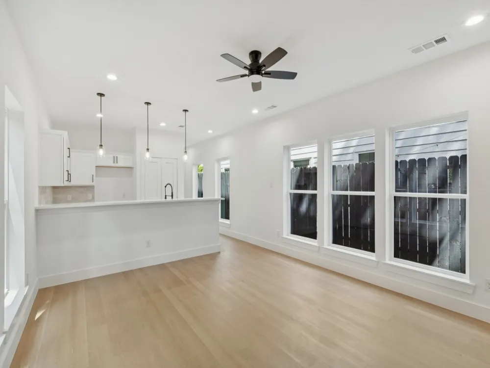 2206 Dyson Street Dallas, TX 75215