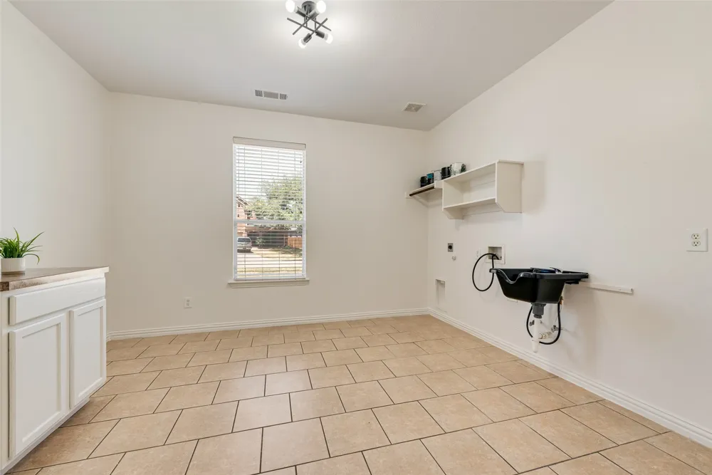 5000 Harrier Drive Mesquite, TX 75181