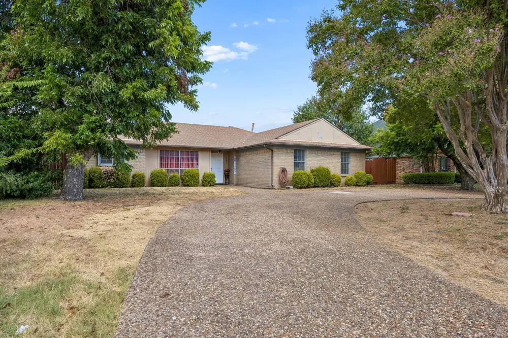 1701 East Spring Valley Road Richardson, TX 75081
