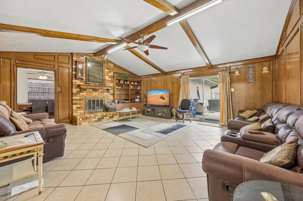 1701 East Spring Valley Road Richardson, TX 75081